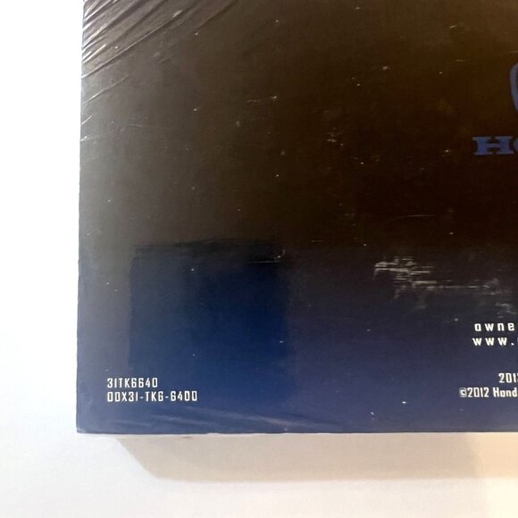 2013 Honda Fit Owner’s Manual OEM Sealed Printed in Japan Genuine Honda - Picture 5 of 6